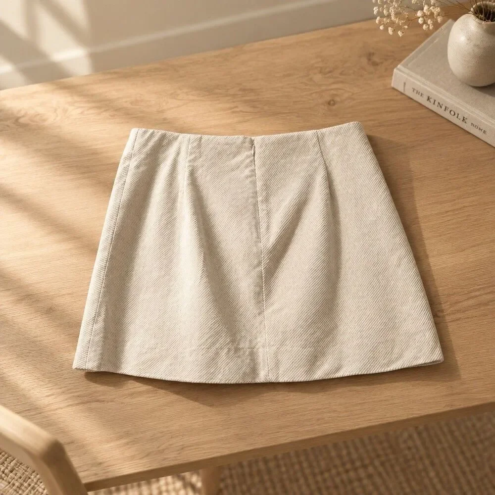 J.CREW Women's Ivory Corduroy Mini Skirt Lined Zip Closure Size 6 NWOT